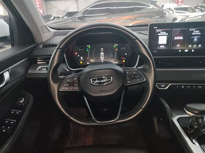 Фото 11 - Geely Preface