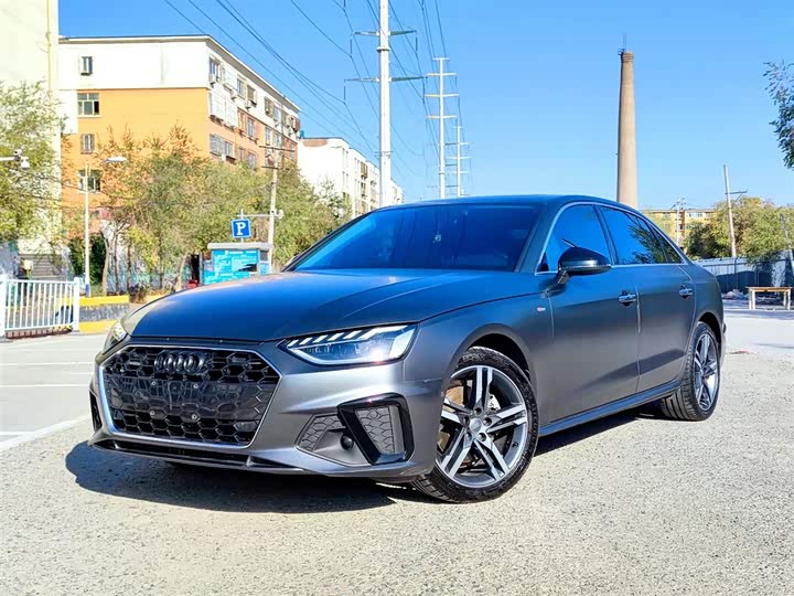 Фото 1 - Audi A4L