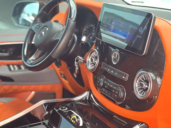 Фото 10 - Mercedes-Benz Vito