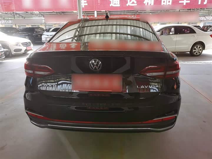 Фото 11 - Volkswagen Lavida