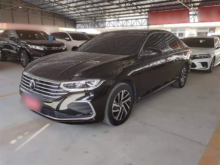 Фото 2 - Volkswagen Lavida