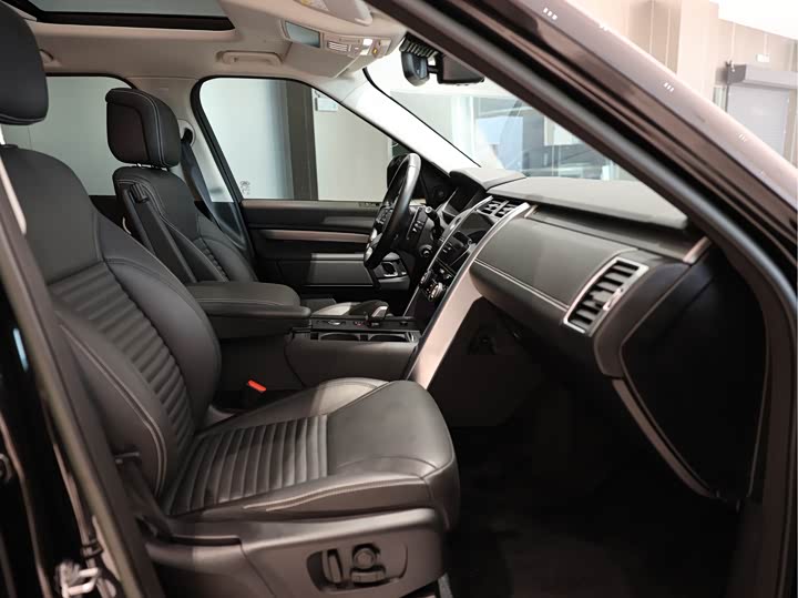 Фото 7 - Land Rover Discovery