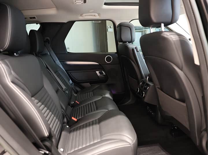 Фото 8 - Land Rover Discovery