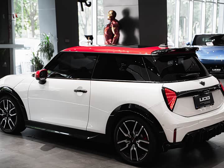 Фото 12 - Mini Mini JCW