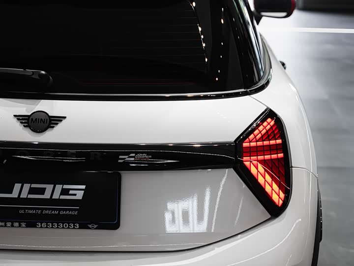 Фото 15 - Mini Mini JCW