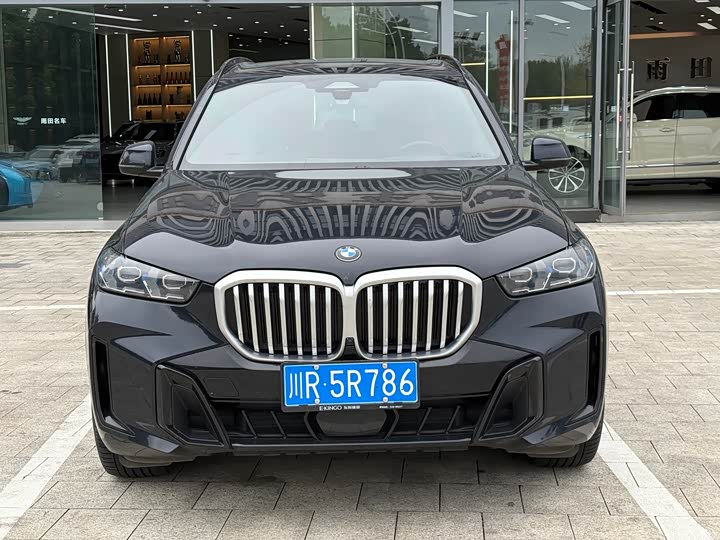 Фото 2 - BMW X5