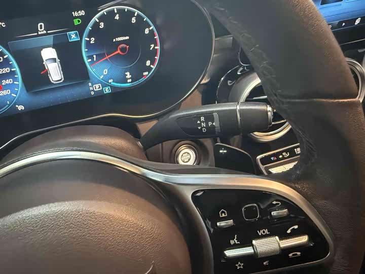 Фото 29 - Mercedes-Benz GLC-Class