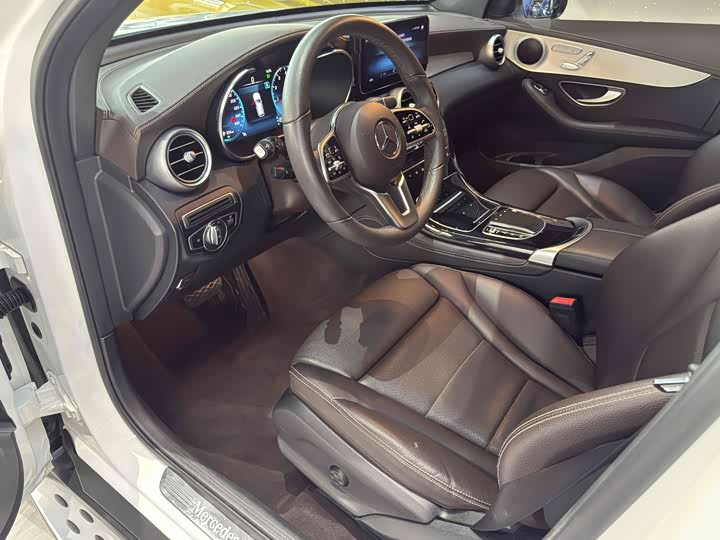 Фото 9 - Mercedes-Benz GLC-Class