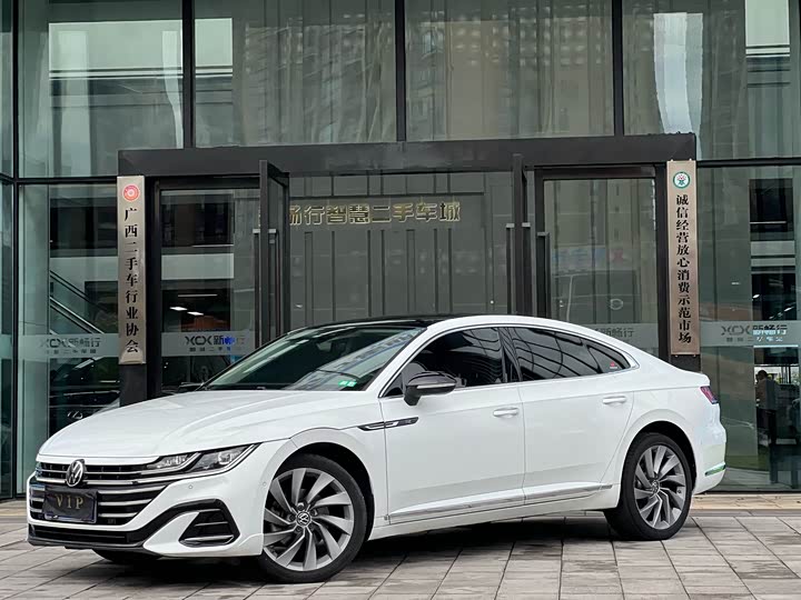 Фото 1 - Volkswagen CC