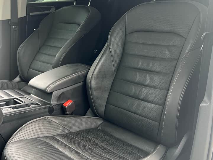 Фото 14 - Volkswagen CC