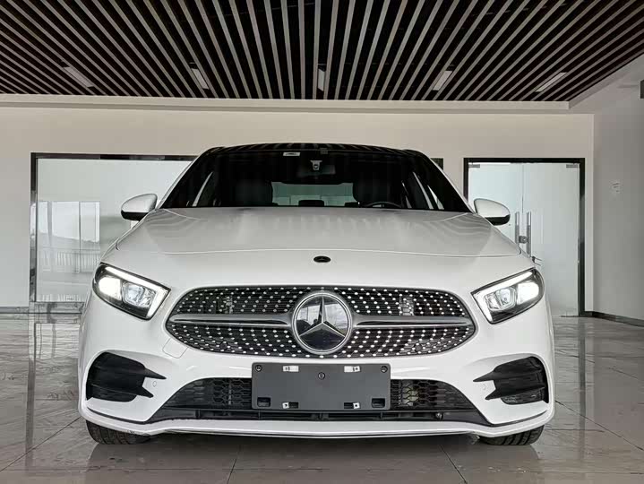 Фото 2 - Mercedes-Benz A-Class