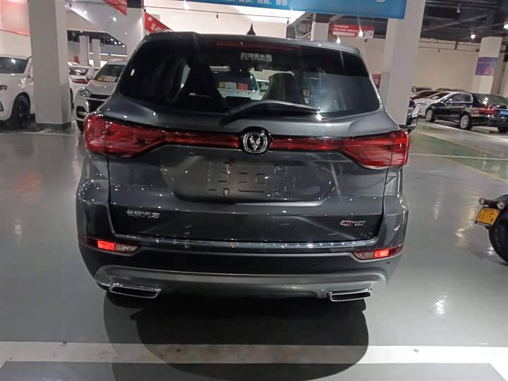 Фото 5 - Changan CS75