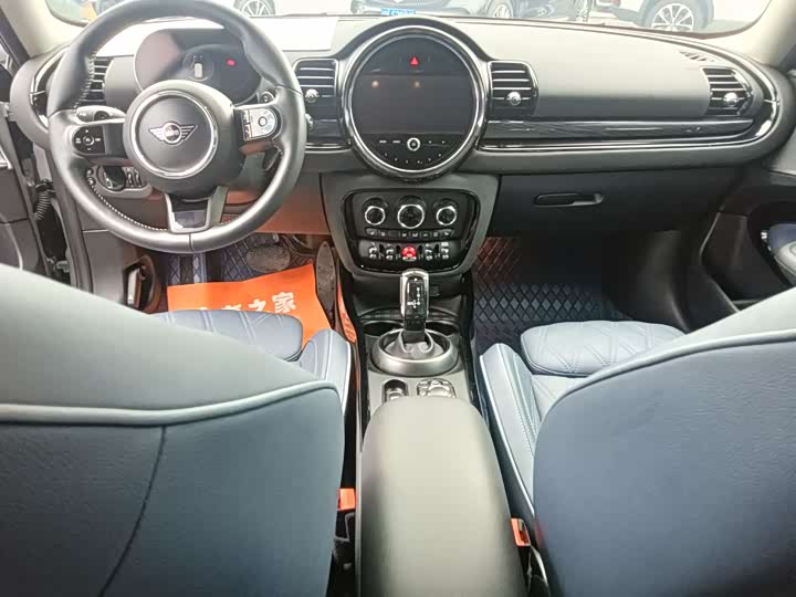 Фото 12 - Mini Clubman