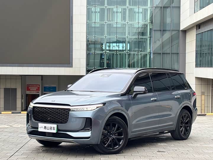 Фото 1 - LiXiang One