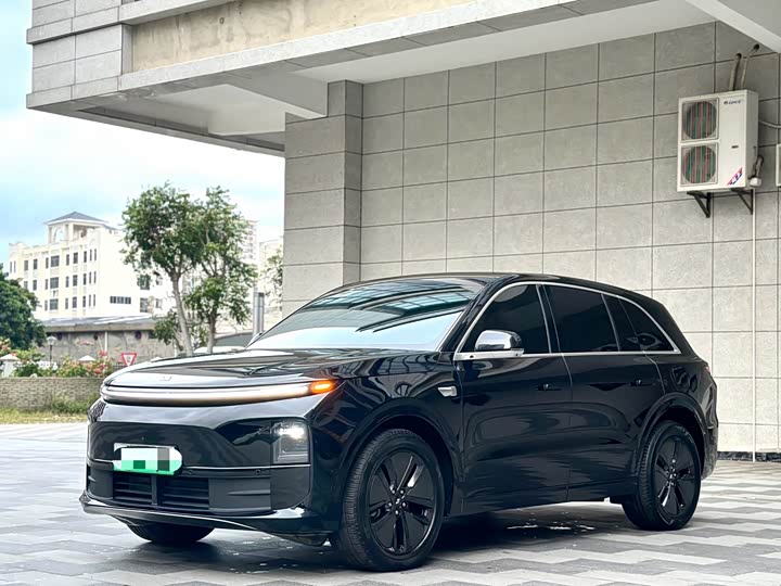 Фото 1 - LiXiang L6