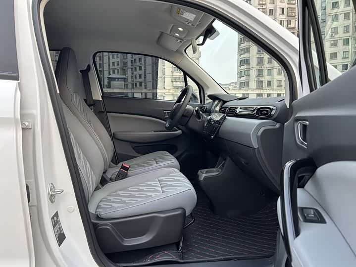 Фото 16 - Leapmotor T03