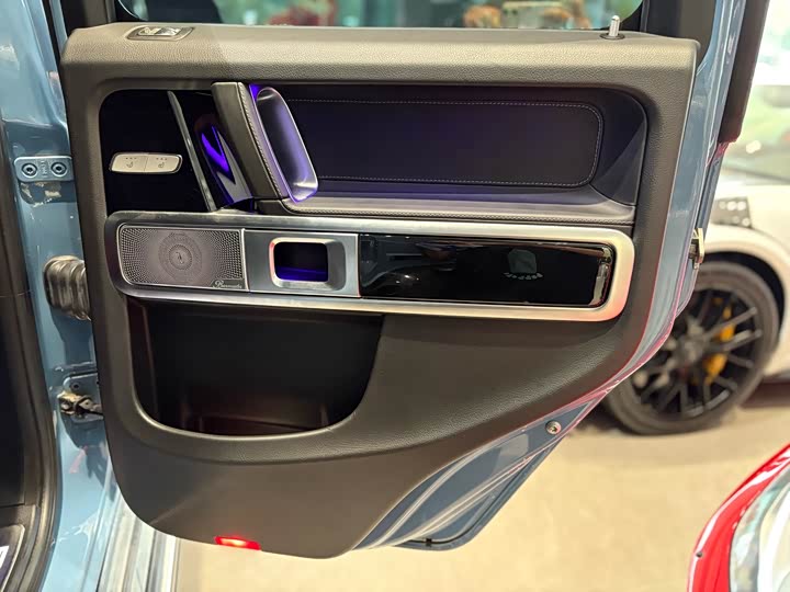 Фото 15 - Mercedes-Benz G-Class AMG