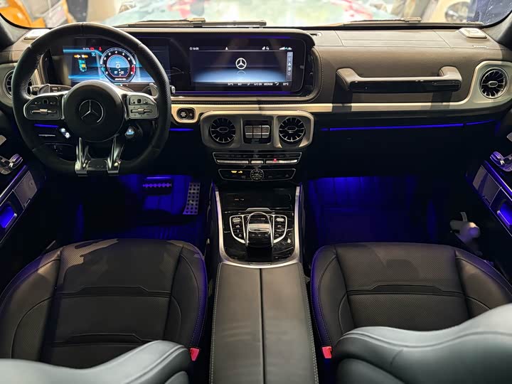 Фото 17 - Mercedes-Benz G-Class AMG