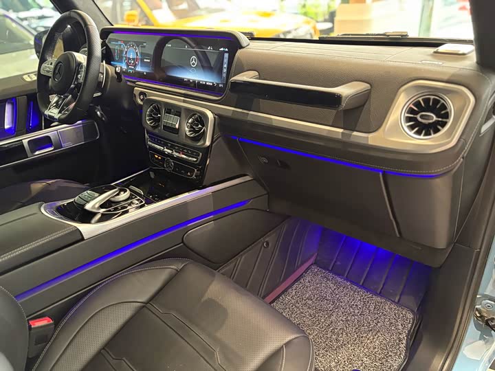 Фото 21 - Mercedes-Benz G-Class AMG