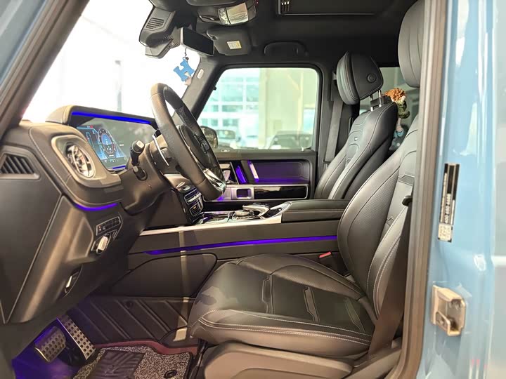 Фото 7 - Mercedes-Benz G-Class AMG