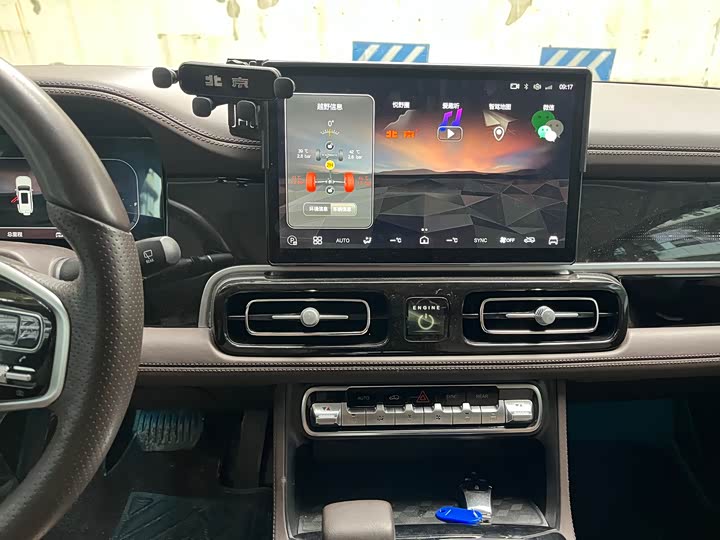 Фото 11 - BAIC Beijing BJ60