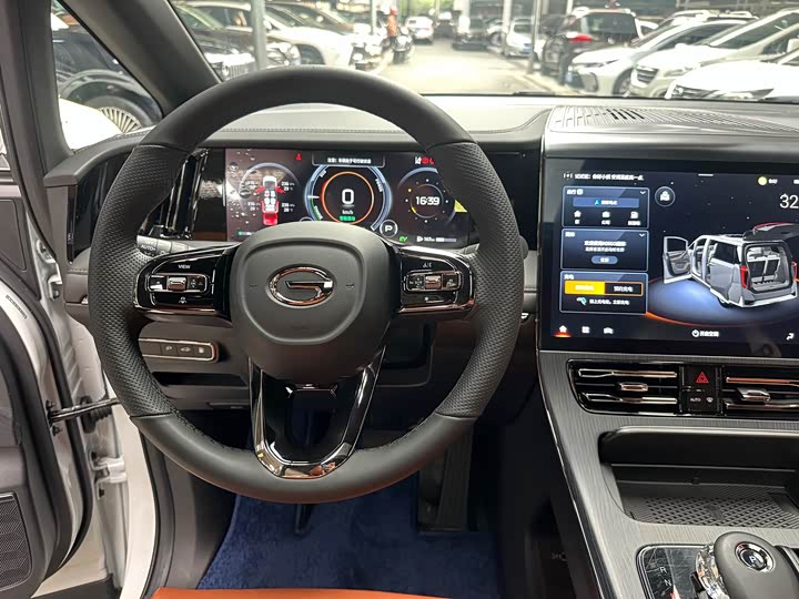 Фото 18 - GAC Trumpchi E9