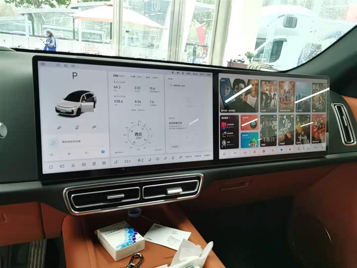 Фото 13 - LiXiang L7