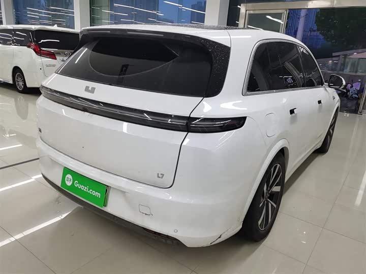 Фото 7 - LiXiang L7