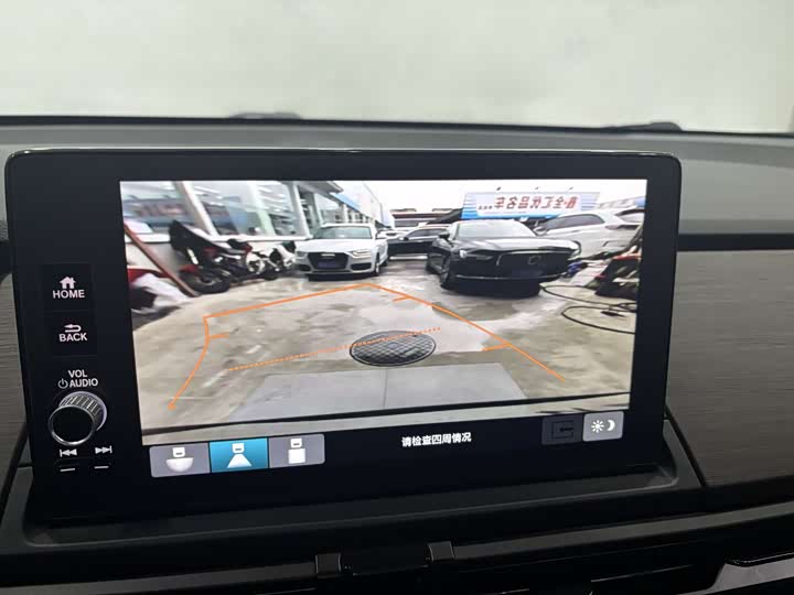 Фото 19 - Honda Odyssey