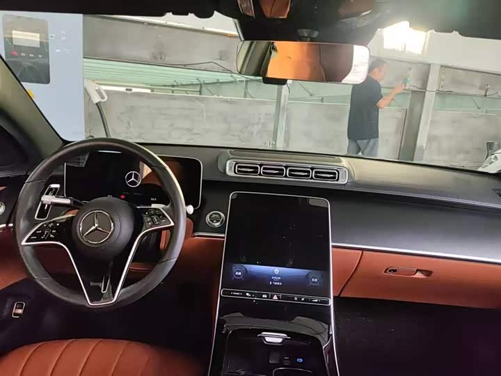 Фото 2 - Mercedes-Benz S-Class