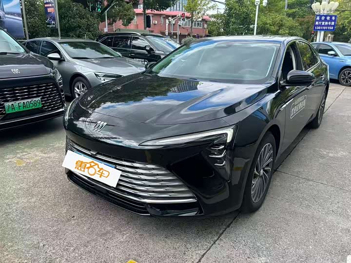 Фото 1 - Buick LaCrosse