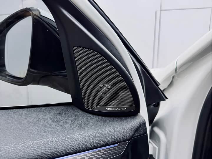 Фото 11 - BMW X2