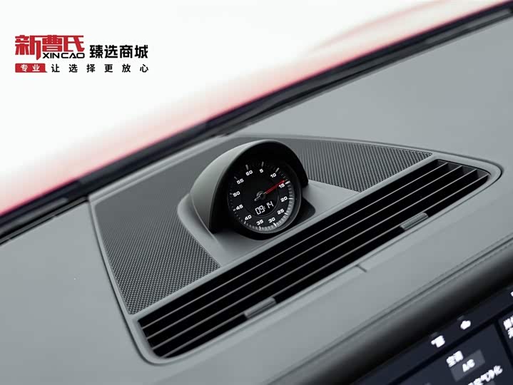 Фото 17 - Porsche Panamera