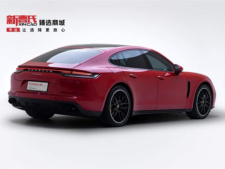 Фото 3 - Porsche Panamera