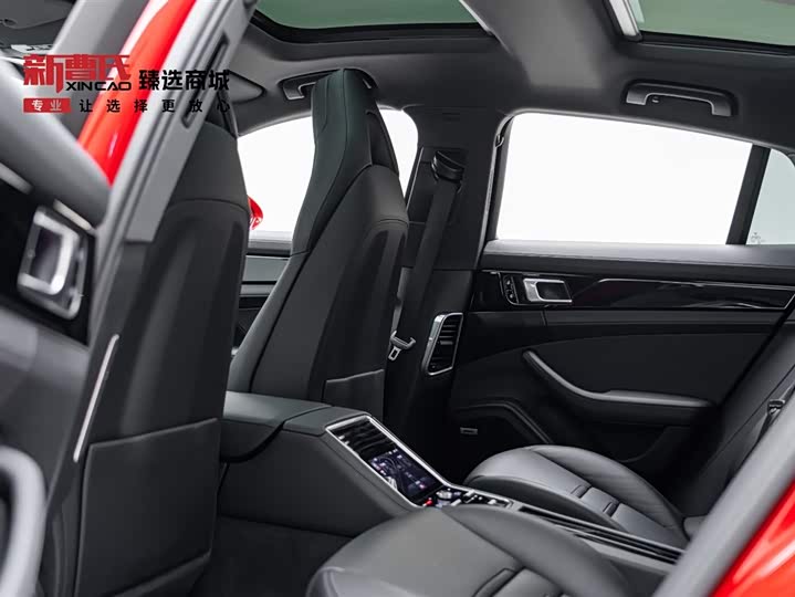 Фото 9 - Porsche Panamera