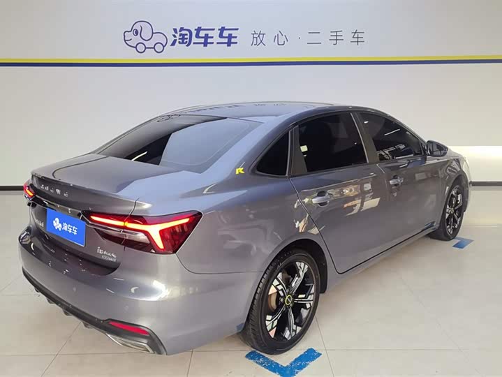 Фото 3 - Roewe i6 Max