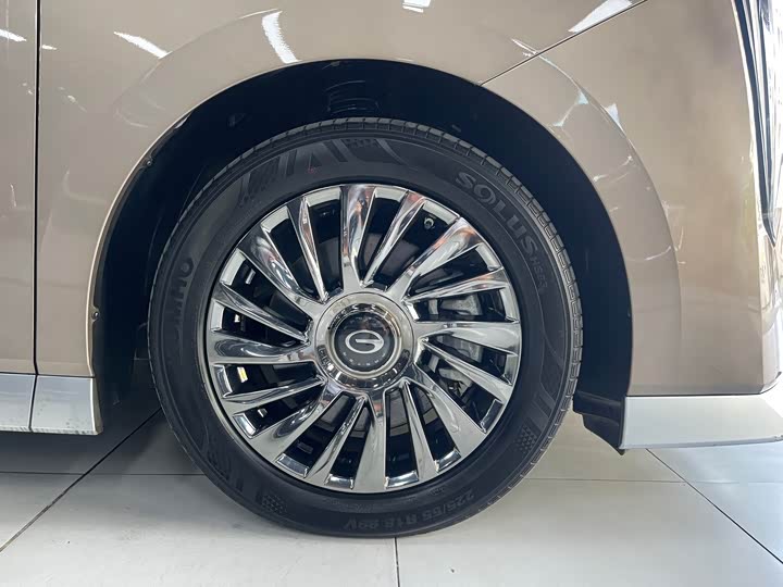 Фото 16 - GAC Trumpchi M8