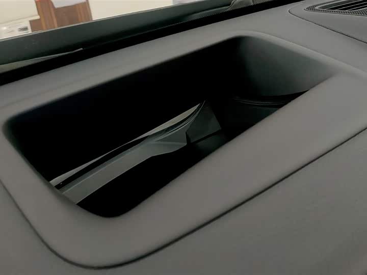 Фото 23 - Mercedes-Benz S-Class