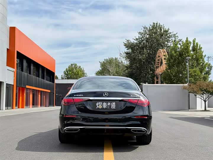 Фото 4 - Mercedes-Benz S-Class