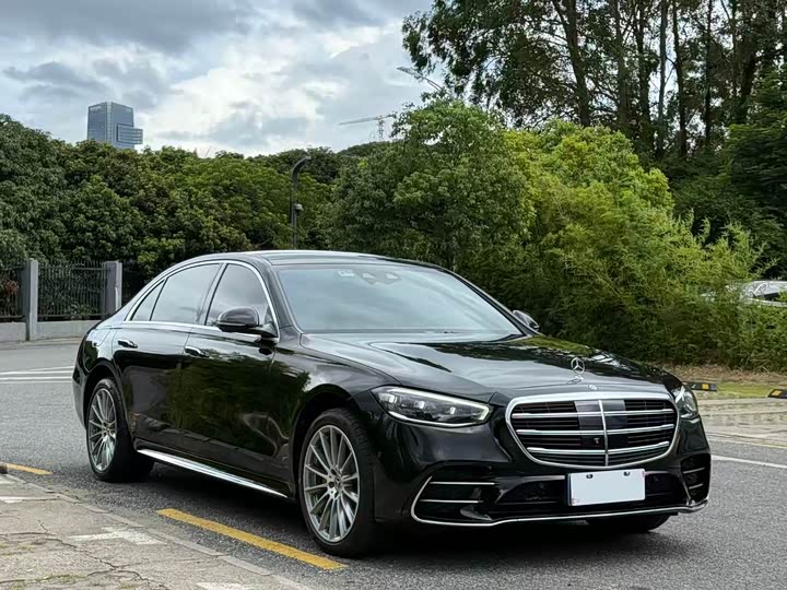 Фото 3 - Mercedes-Benz S-Class