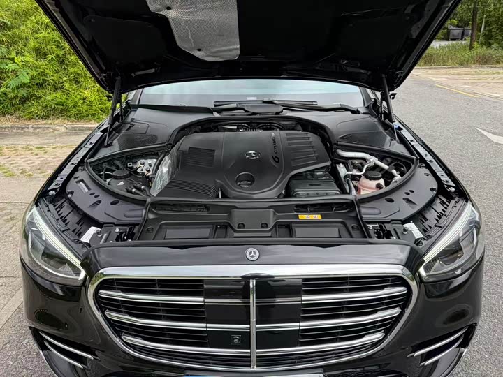 Фото 54 - Mercedes-Benz S-Class
