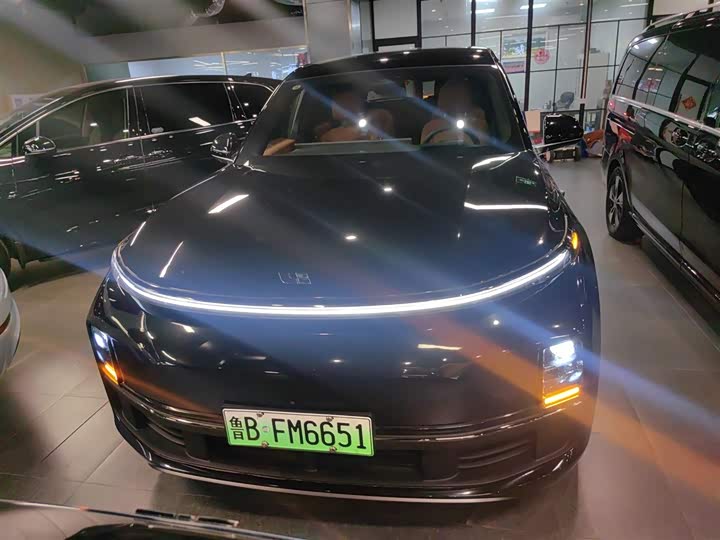 Фото 3 - LiXiang L8