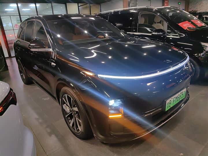 Фото 4 - LiXiang L8