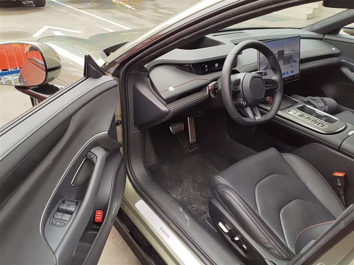 Фото 16 - Xiaomi SU7