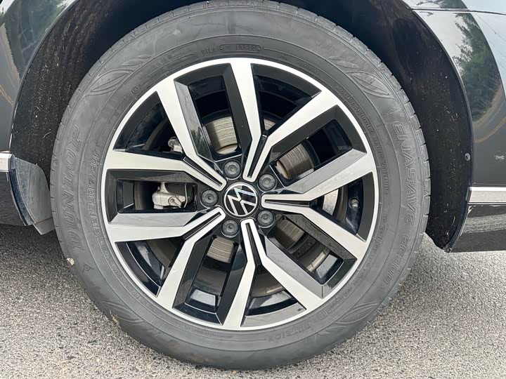 Фото 27 - Volkswagen Magotan