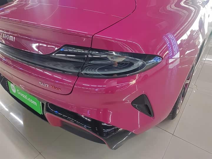 Фото 7 - Xiaomi SU7