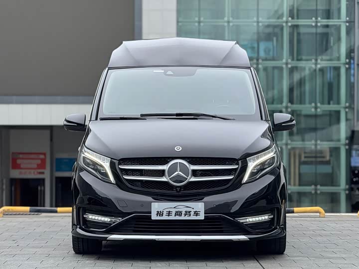 Фото 3 - Mercedes-Benz V-Class
