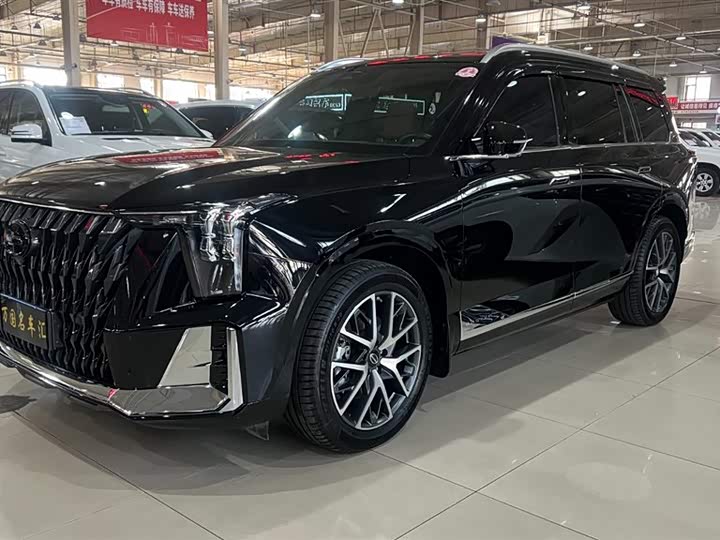 Фото 1 - GAC Trumpchi GS8