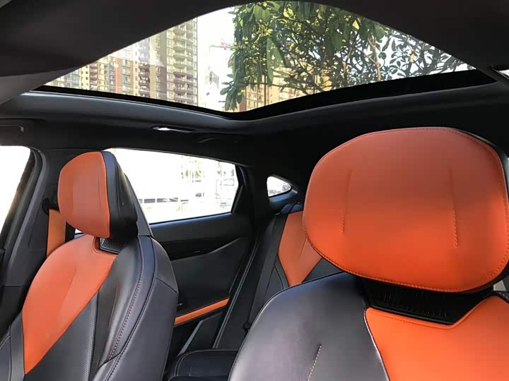 Фото 25 - Changan UNI-V