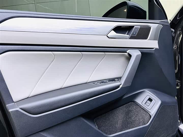 Фото 11 - Volkswagen Tayron